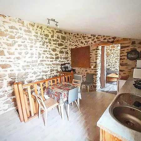 Holiday home Des Fauvettes *